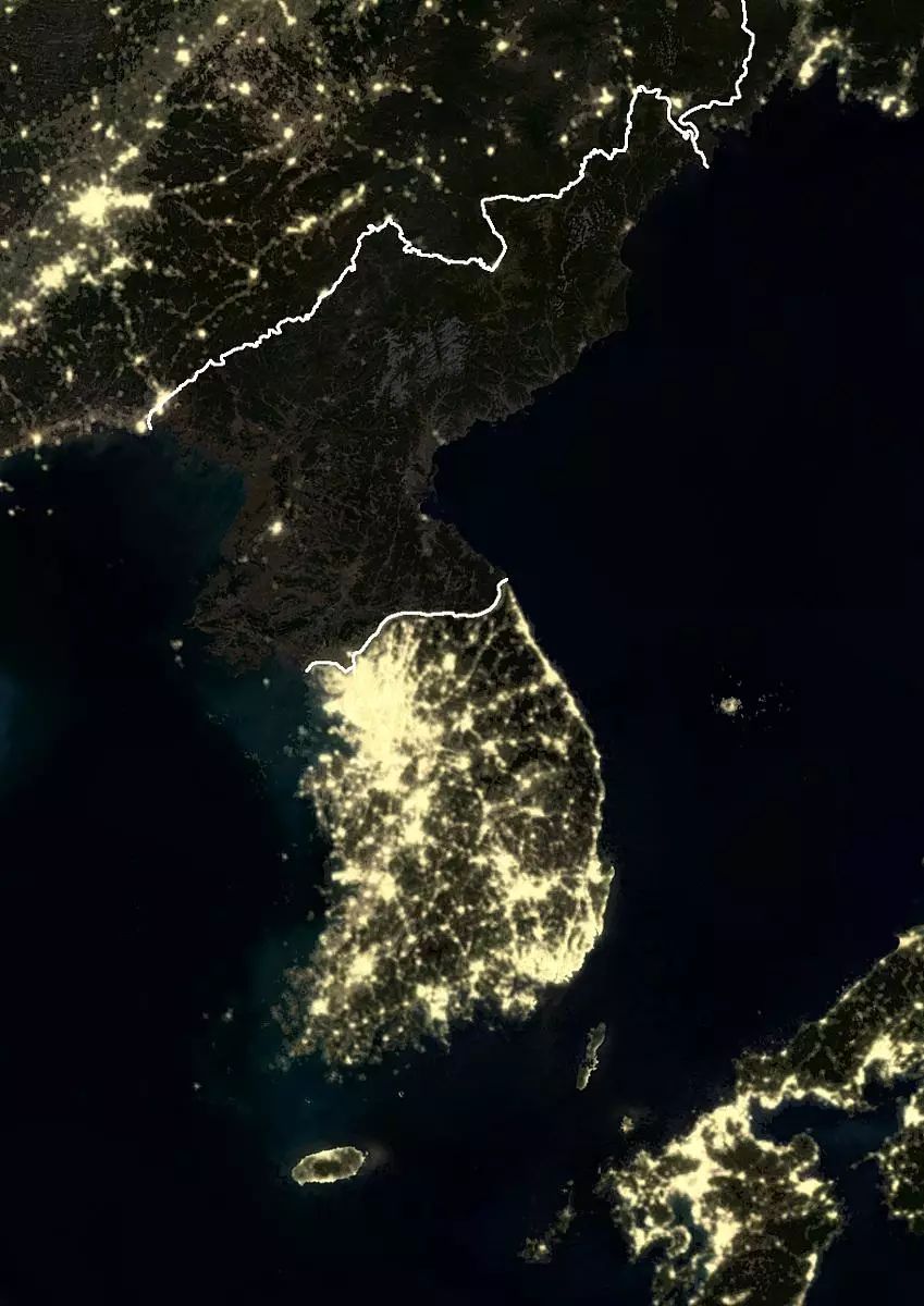 Северная Корея ночной снимок из космоса